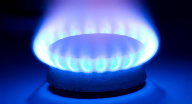 Plumber puts homeowners at risk of gas leak image