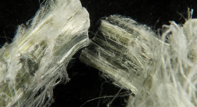 Unlicensed worker exposed residents to asbestos image